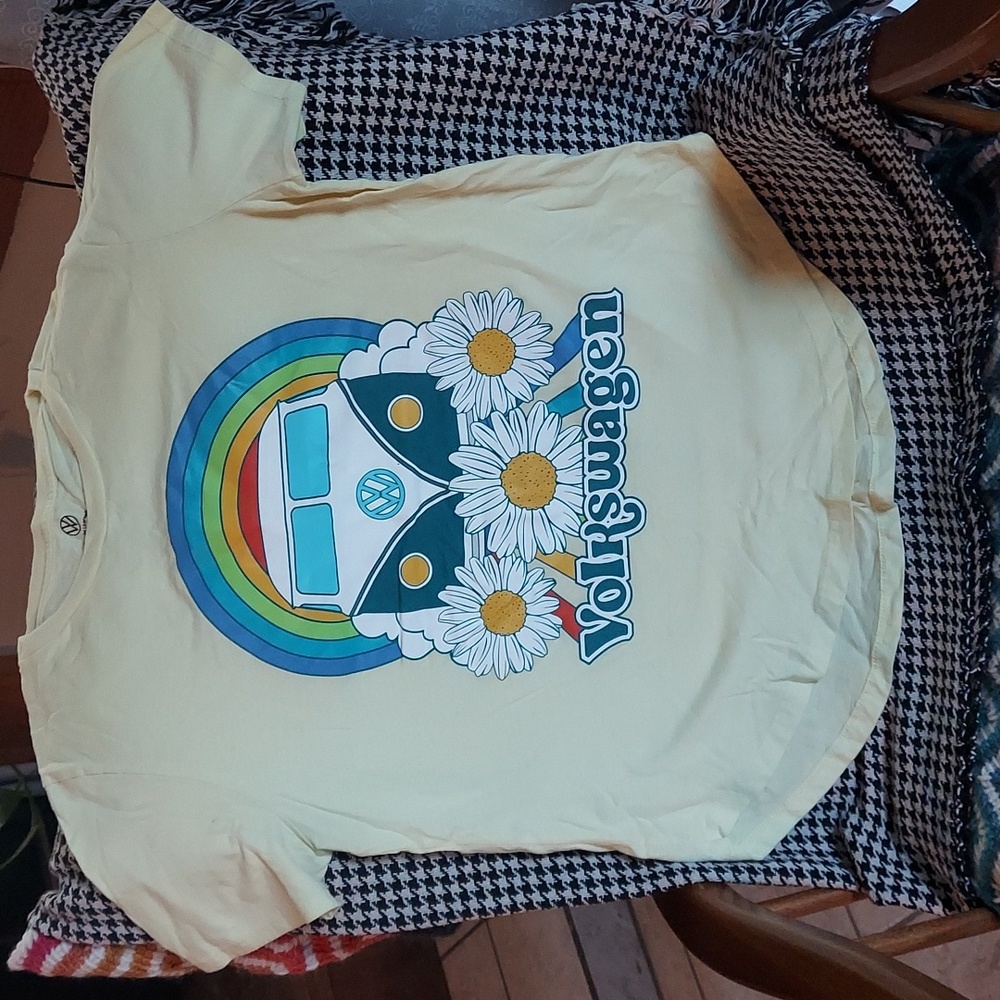 3 for $15 Volkswagen t-shirt XL juniors